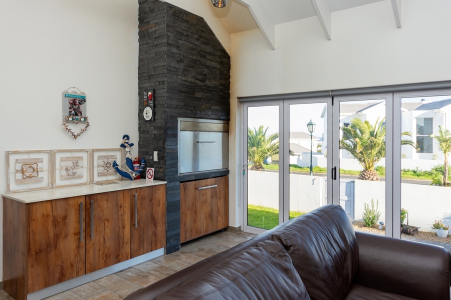 3 Bedroom Property for Sale in Shelley Point Western Cape
